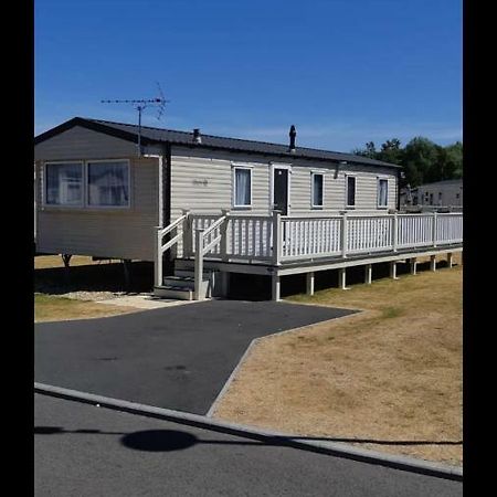 Hotel P&D'S Pearl Caravan At Tattershall Lakes Country Park Exterior foto